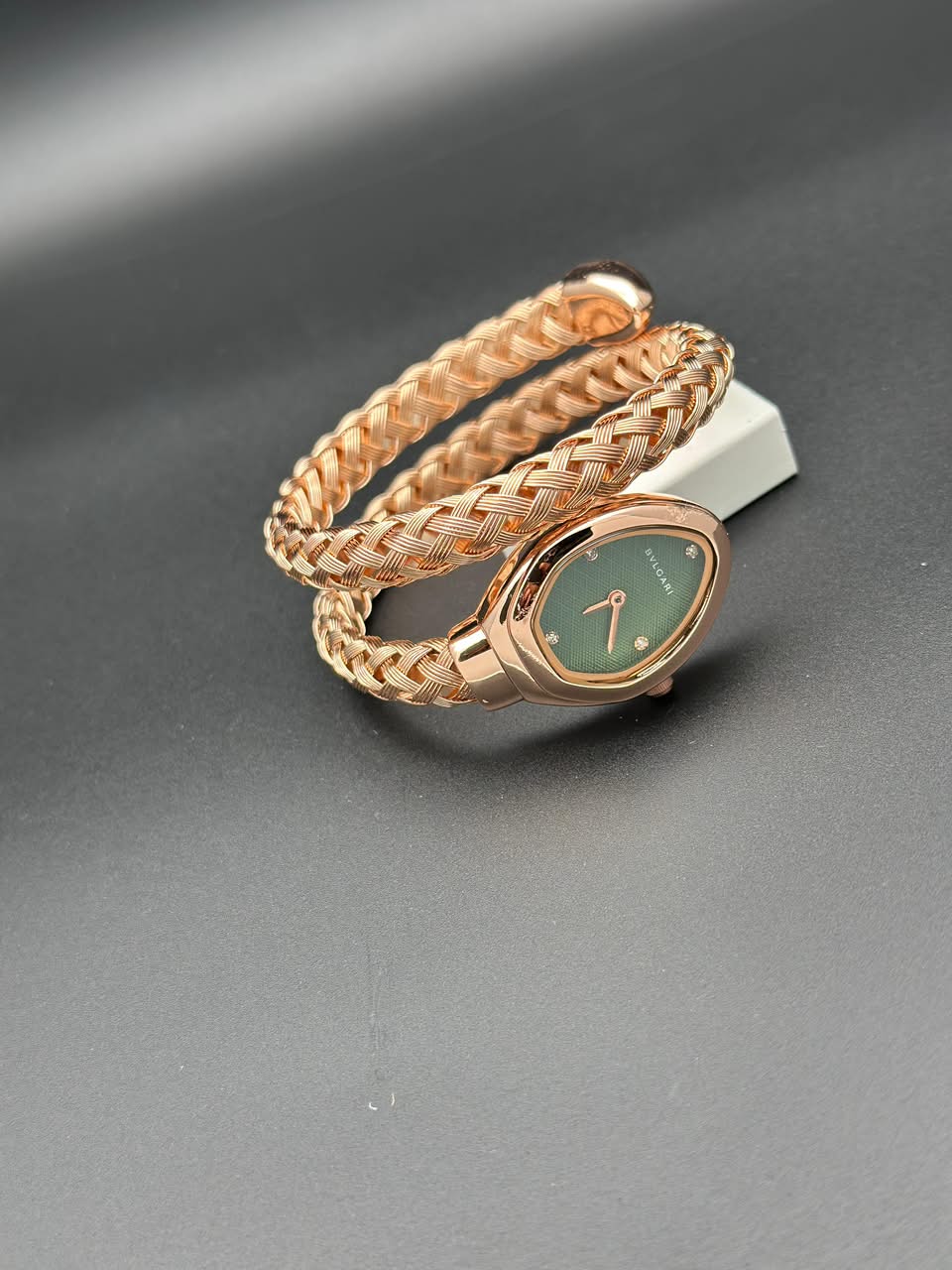 Elegant Rose Gold Women’s Bracelet Watch - Image 2